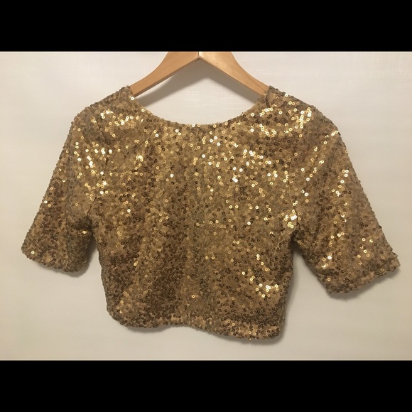 Fun gold sequinned cropped bed jacket. - Picture 2 of 2
